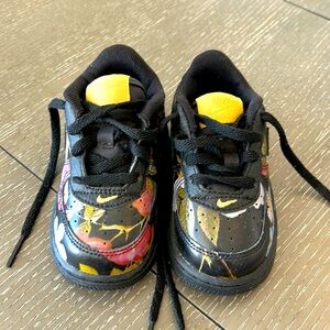 Nike floral print Air Force 1, Baby size 6c